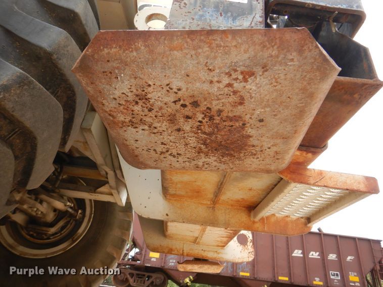 image for item DM2315 1992 P&H Century 128  crane