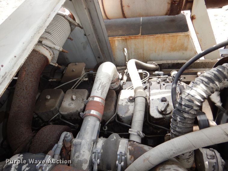 image for item DM2315 1992 P&H Century 128  crane