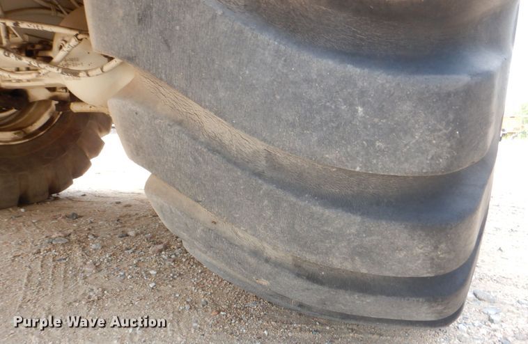 image for item DM2315 1992 P&H Century 128  crane