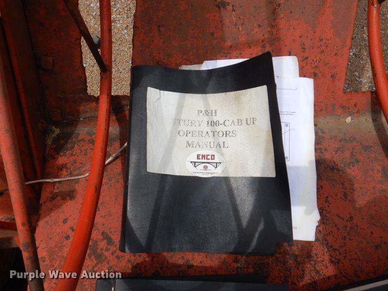 image for item DM2315 1992 P&H Century 128  crane