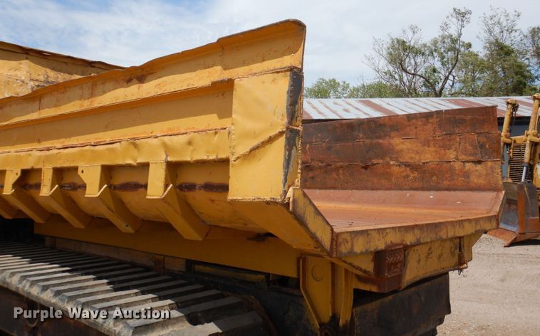 image for item DM2316 2002 Morooka MST2200 track carrier with dump bed