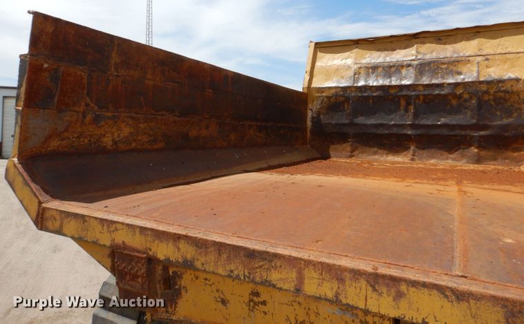 image for item DM2316 2002 Morooka MST2200 track carrier with dump bed