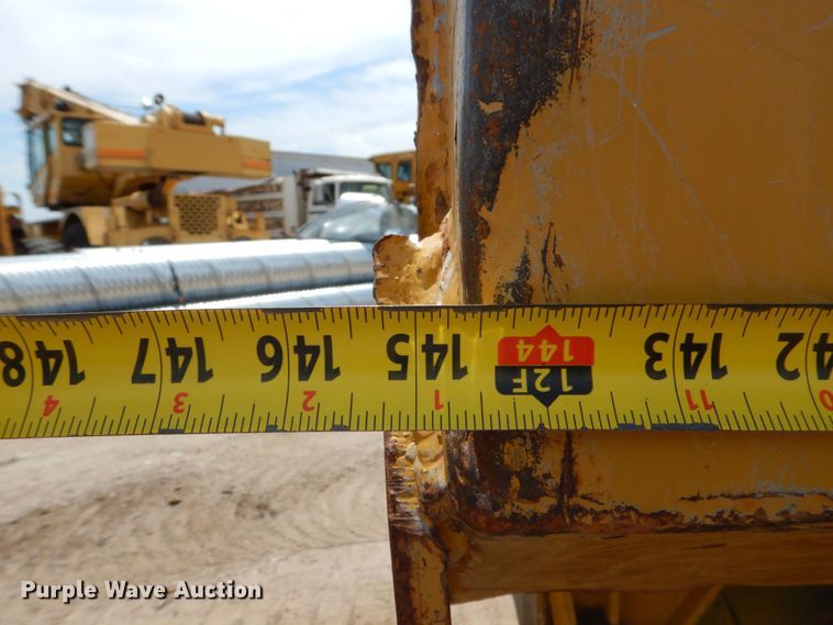 image for item DM2316 2002 Morooka MST2200 track carrier with dump bed