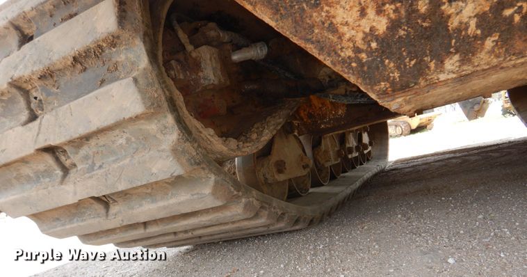 image for item DM2316 2002 Morooka MST2200 track carrier with dump bed