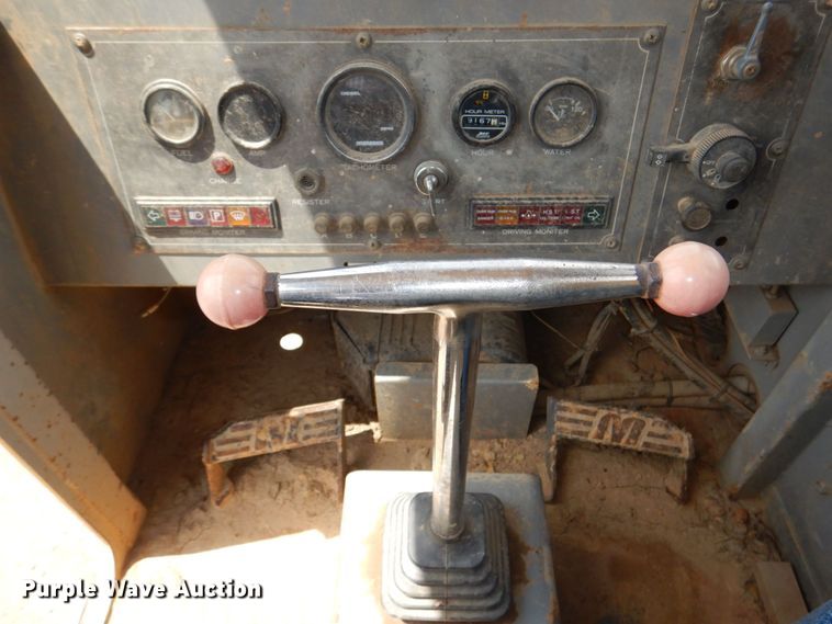 image for item DM2316 2002 Morooka MST2200 track carrier with dump bed