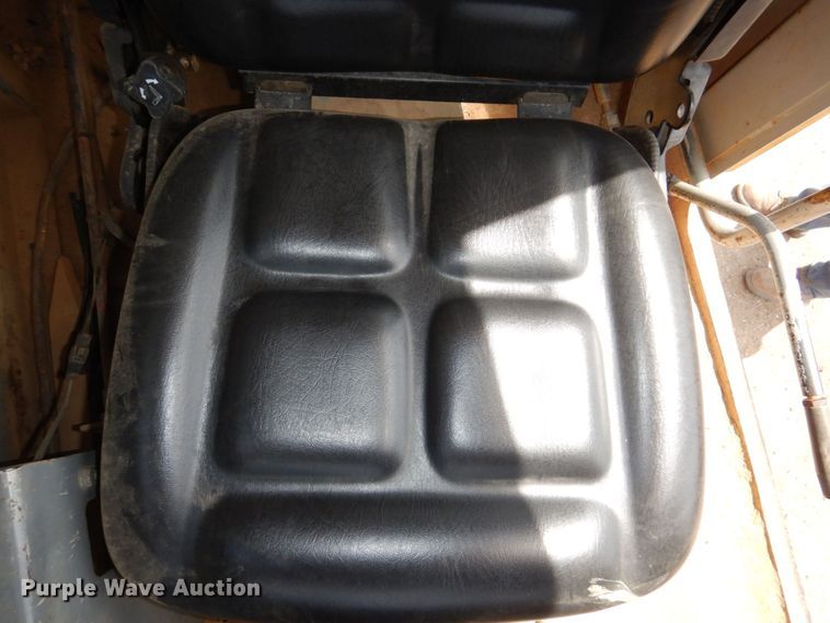 image for item DM2316 2002 Morooka MST2200 track carrier with dump bed