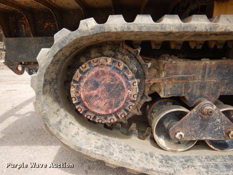 image for item DM2316 2002 Morooka MST2200 track carrier with dump bed