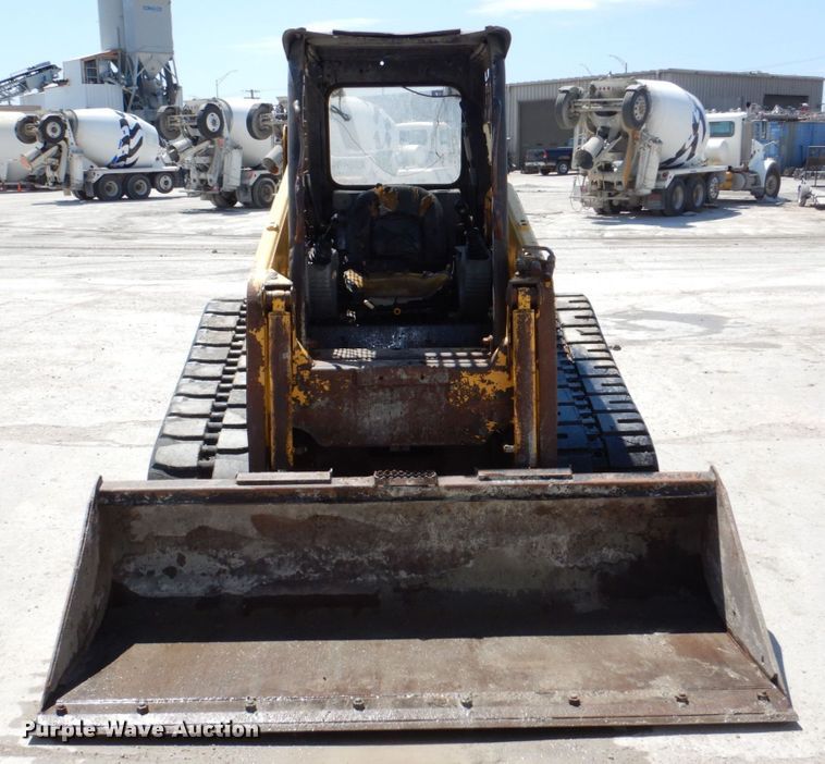 image for item DM2346 2007 Komatsu CK30-1  tracked skid steer loader