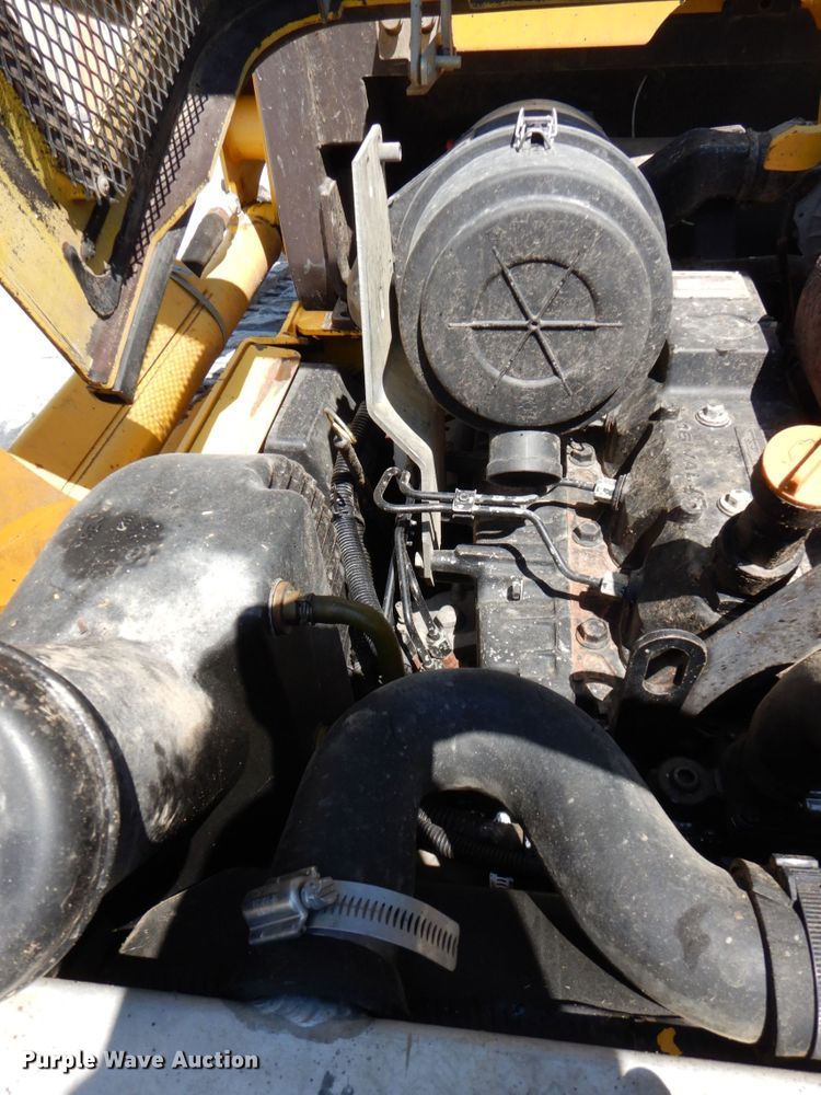 image for item DM2346 2007 Komatsu CK30-1  tracked skid steer loader