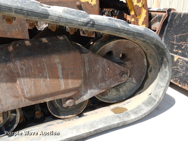 image for item DM2346 2007 Komatsu CK30-1  tracked skid steer loader