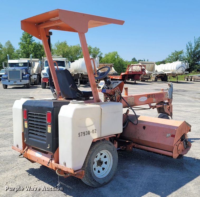 image for item DM4180 1999 Lay Mor 8HC broom