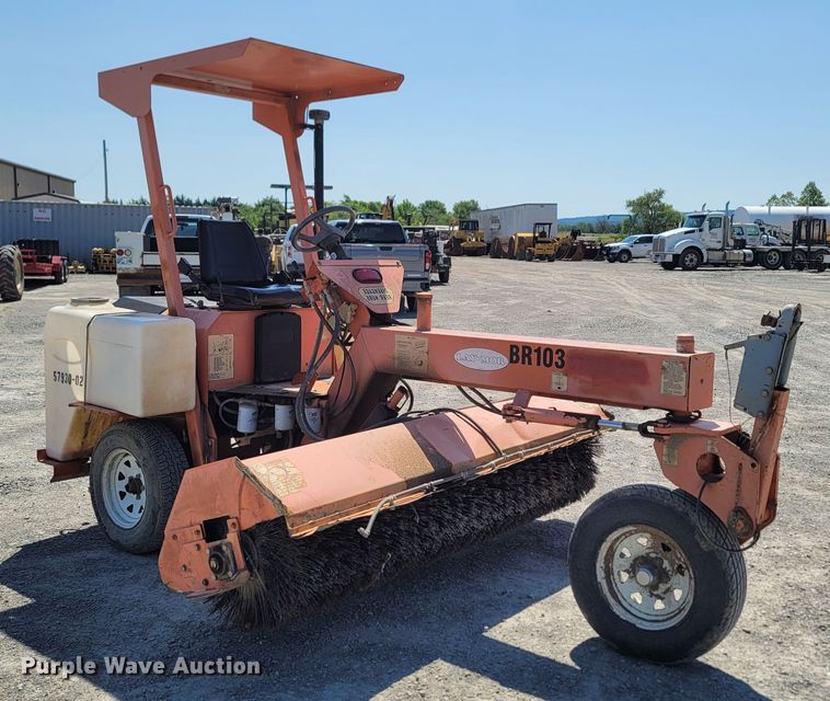 image for item DM4180 1999 Lay Mor 8HC broom