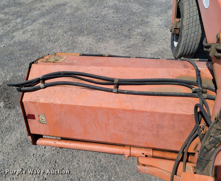 image for item DM4180 1999 Lay Mor 8HC broom