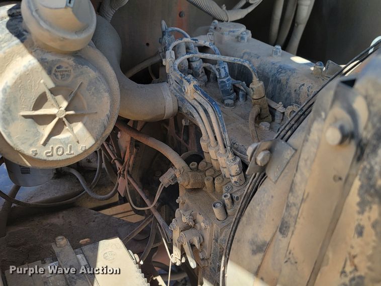 image for item DM4180 1999 Lay Mor 8HC broom