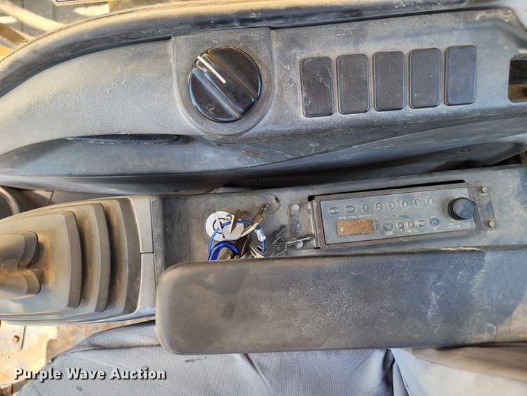 image for item DM4199 2006 Kobelco SK290LC excavator