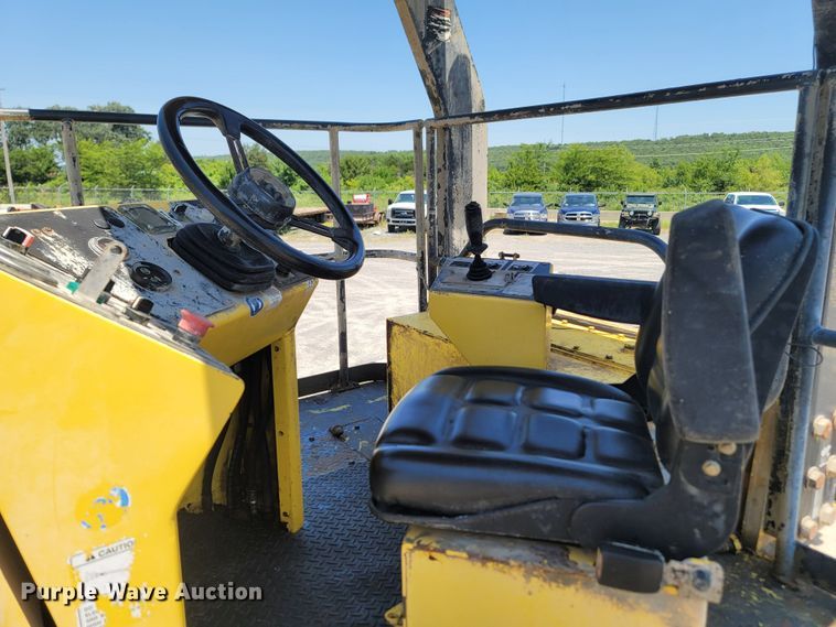 image for item DM4200 2011 Bomag MPH364-2 recycler