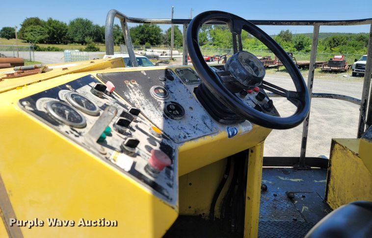 image for item DM4200 2011 Bomag MPH364-2 recycler