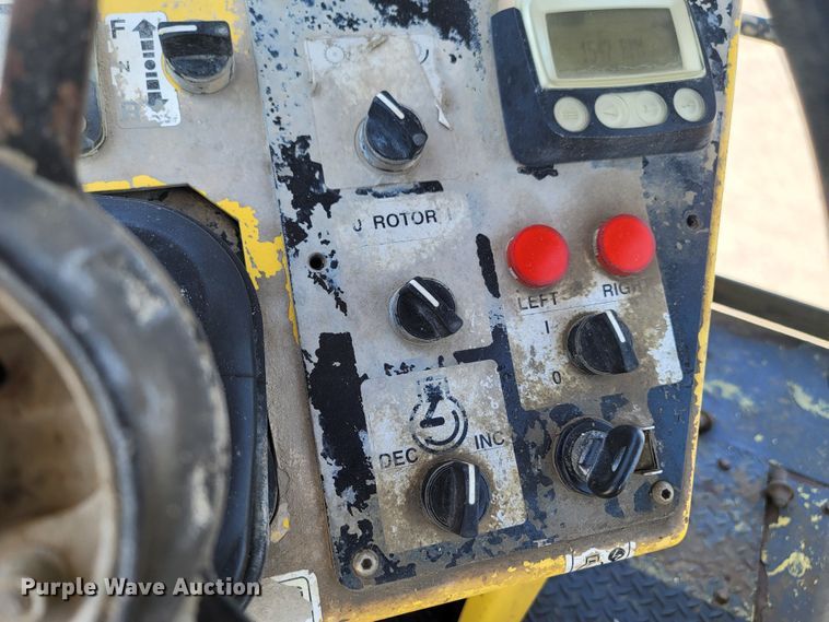 image for item DM4200 2011 Bomag MPH364-2 recycler