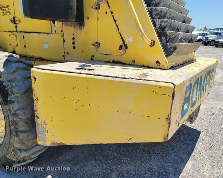 image for item DM4200 2011 Bomag MPH364-2 recycler