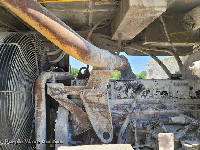 image for item DM4200 2011 Bomag MPH364-2 recycler