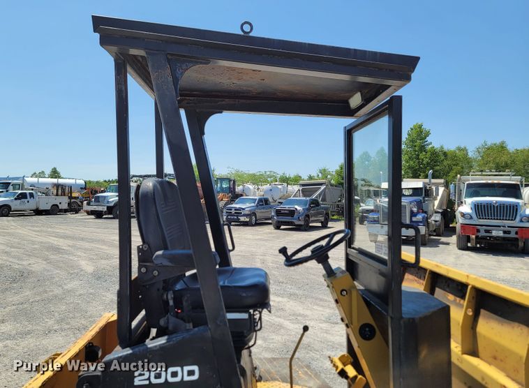 image for item DM4201 1999 Mustang 200D power buggy