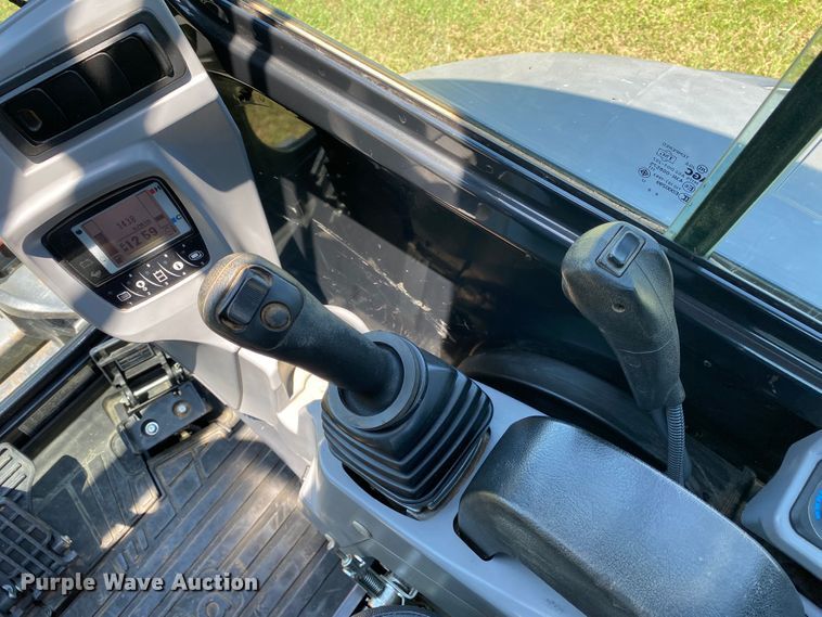 image for item DM4213 2013 Kubota U35-4  mini excavator