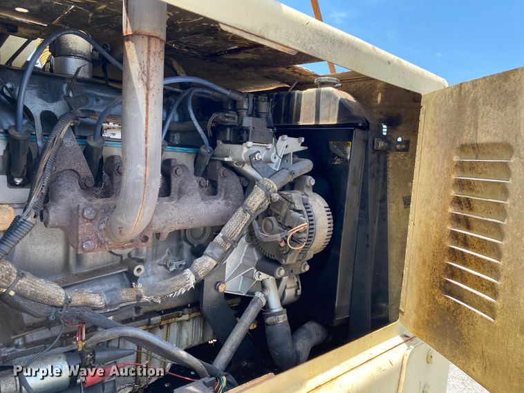 image for item DM4217 1998 JLG 40H  boom lift