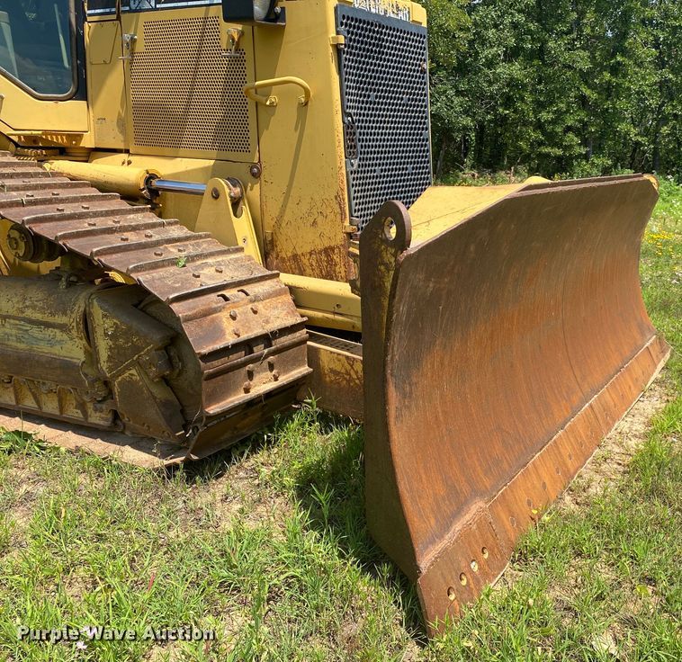 image for item DM4220 1999 Caterpillar D6M XL  dozer