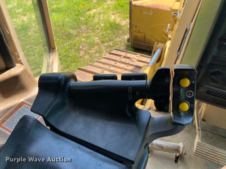 image for item DM4220 1999 Caterpillar D6M XL  dozer