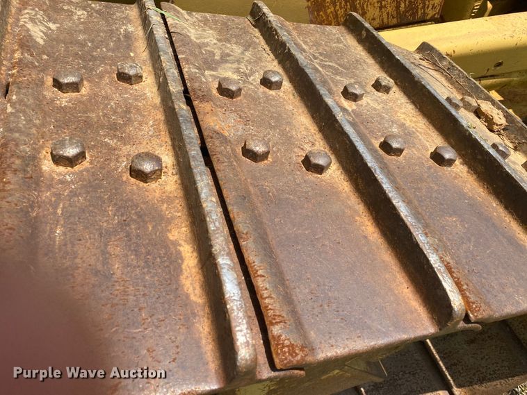 image for item DM4220 1999 Caterpillar D6M XL  dozer