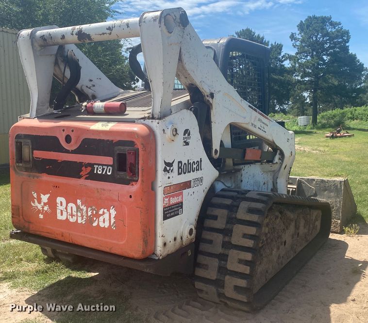 image for item DM4223 2015 Bobcat T870  tracked skid steer loader
