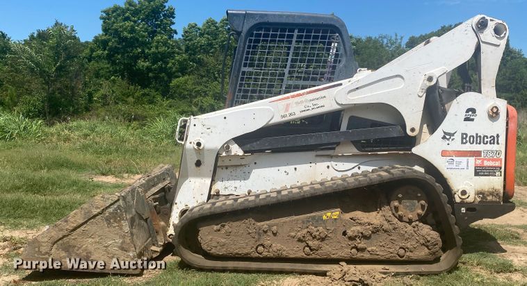image for item DM4223 2015 Bobcat T870  tracked skid steer loader