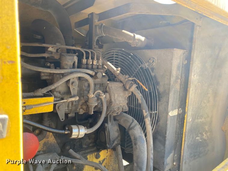 image for item DM4230 2014 Superior Broom DT80K  broom