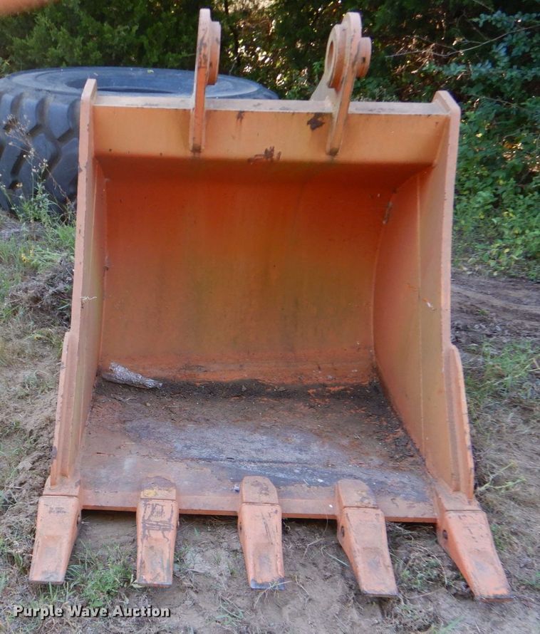 image for item DM4232 SEC  excavator bucket