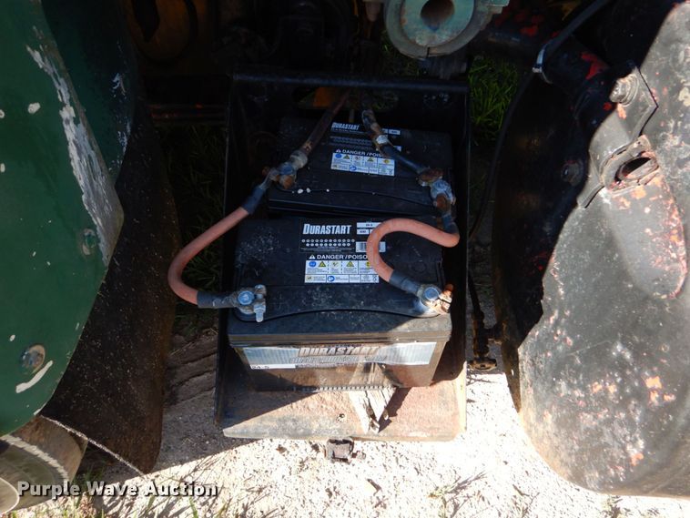 image for item DM4234 1985 Mack R686ST  dump truck