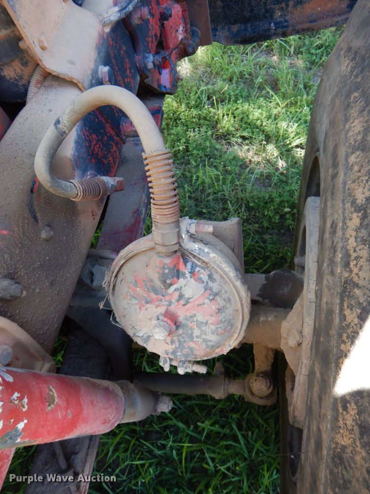 image for item DM4234 1985 Mack R686ST  dump truck