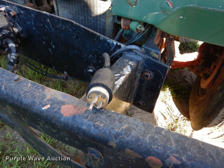 image for item DM4234 1985 Mack R686ST  dump truck