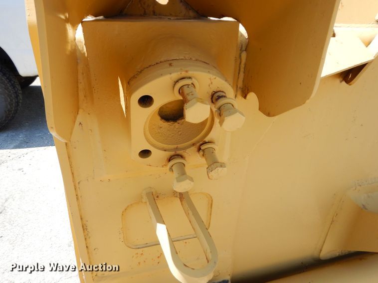 image for item DM4475 Komatsu 355  dozer blade