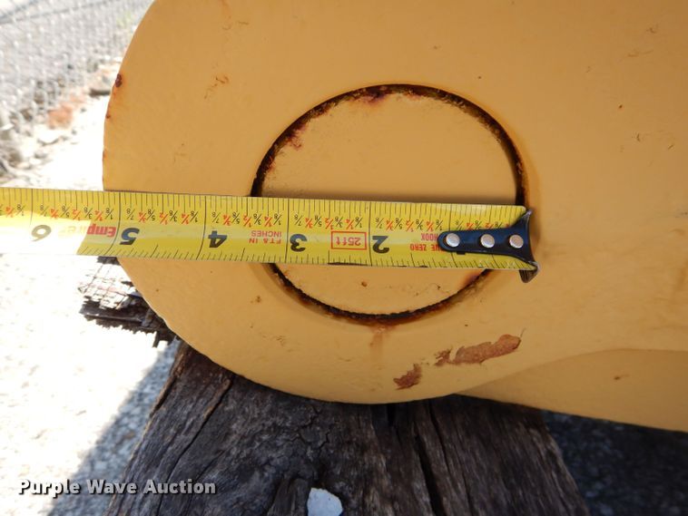 image for item DM4475 Komatsu 355  dozer blade