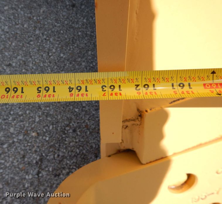 image for item DM4475 Komatsu 355  dozer blade