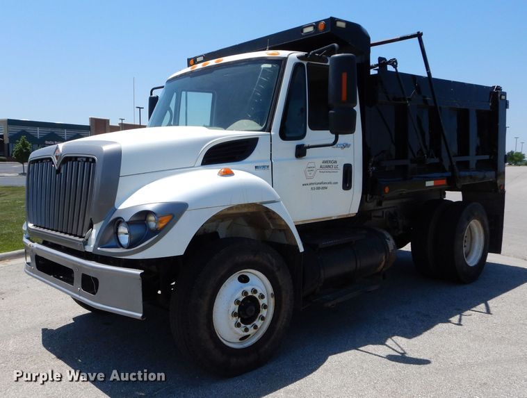 image for item DM4476 2009 International WorkStar 7400  dump truck