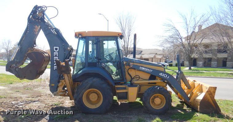 image for item DM6135 2009 John Deere 410J  backhoe