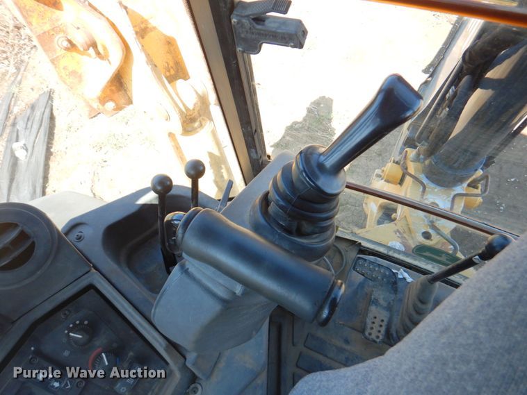 image for item DM6135 2009 John Deere 410J  backhoe