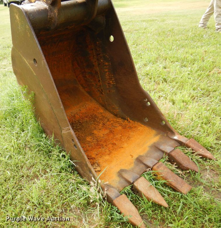 image for item DN0412 1974 Caterpillar 225  excavator