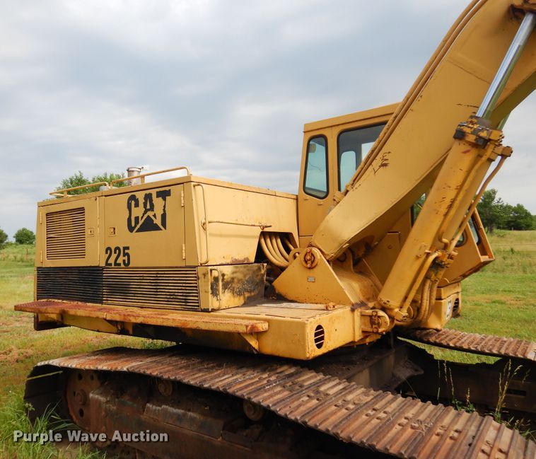 image for item DN0412 1974 Caterpillar 225  excavator