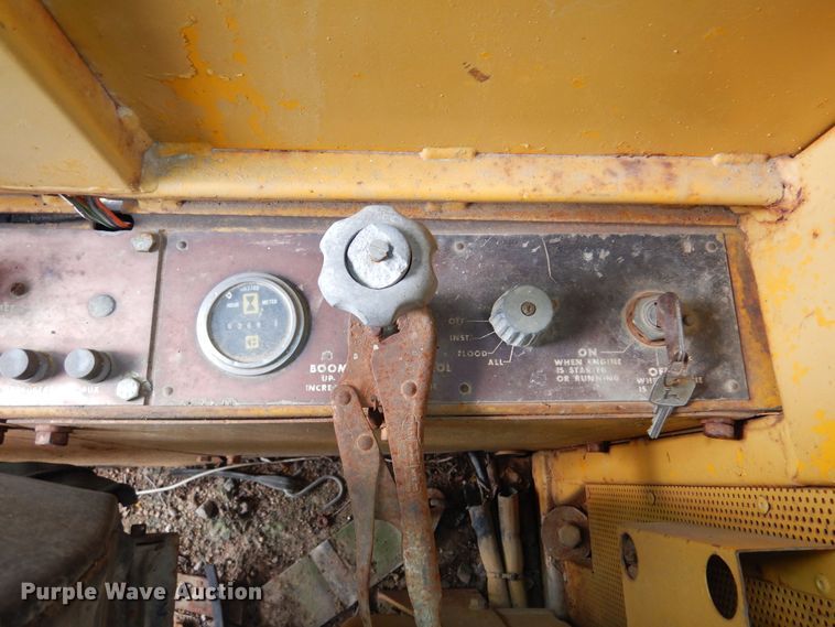 image for item DN0412 1974 Caterpillar 225  excavator