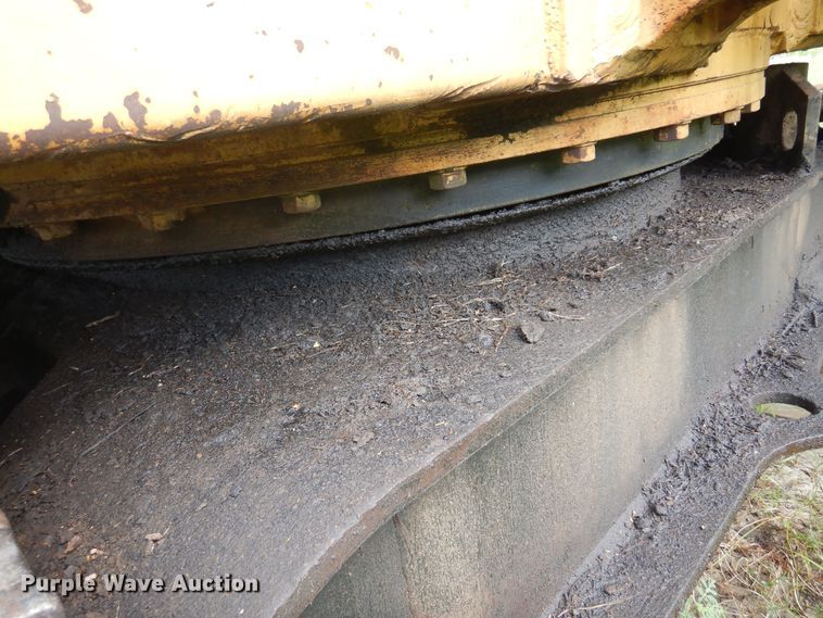 image for item DN0412 1974 Caterpillar 225  excavator