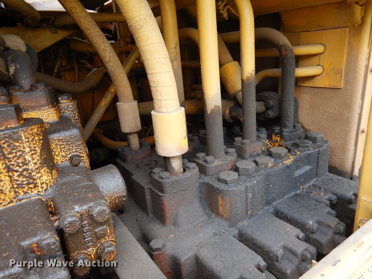 image for item DN0412 1974 Caterpillar 225  excavator