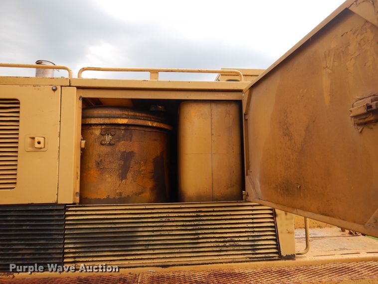 image for item DN0412 1974 Caterpillar 225  excavator