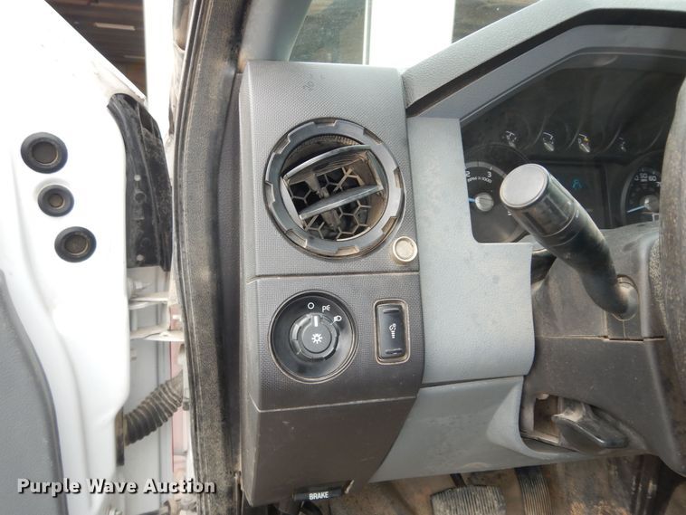 image for item DN1641 2012 Ford F450 Super Duty XL  utility / service truck